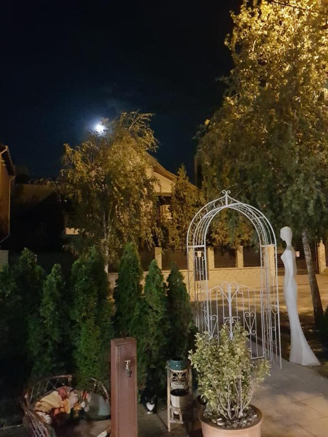 Boutique Vila White Duchess Năvodari Zewnętrze zdjęcie
